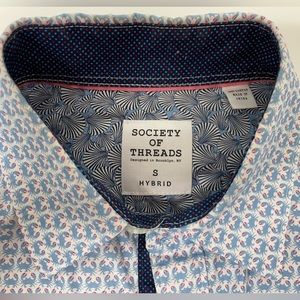 Society of threads short sleeve blue/red/white crab print shirt